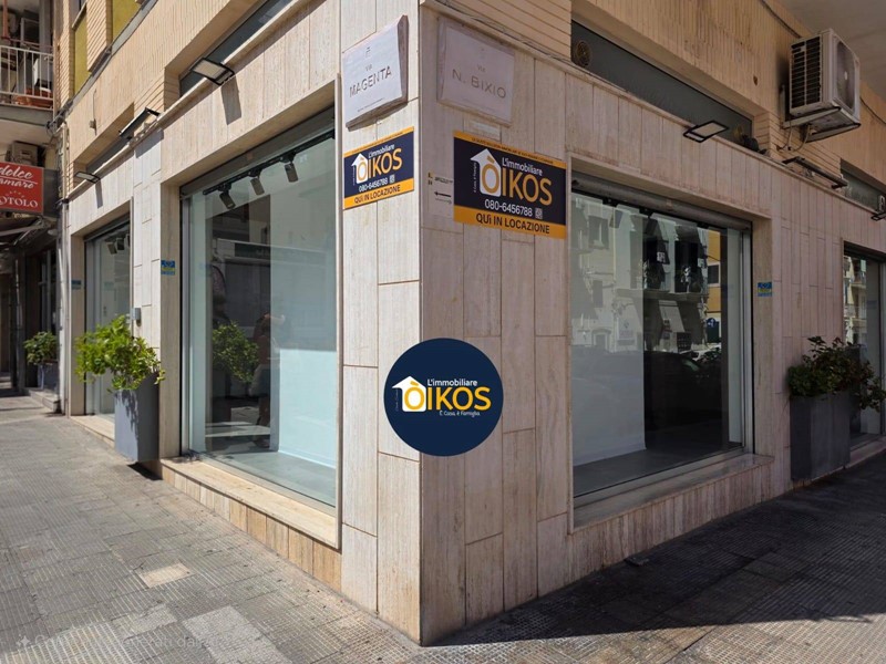 Immobile commerciale in Affitto a Monopoli, 85 m²