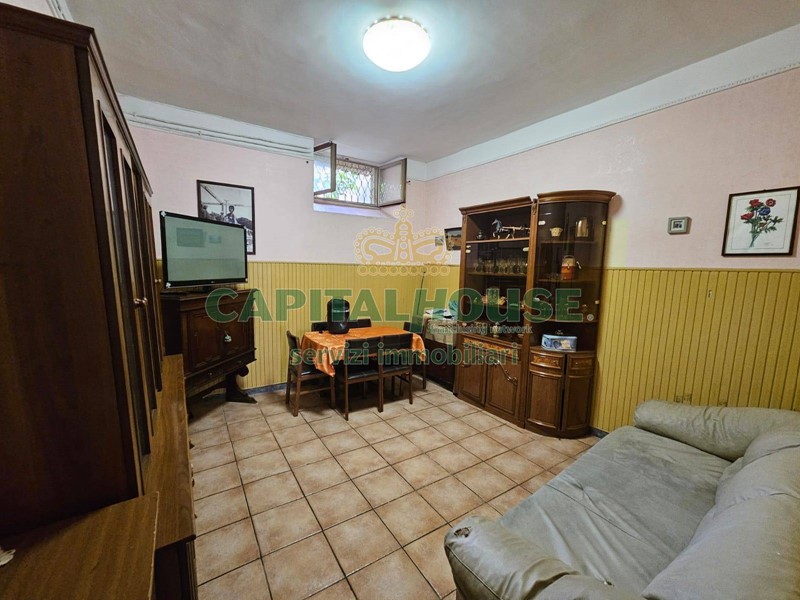 Casa Indipendente in Vendita a Sparanise, 29'000€, 80 m²