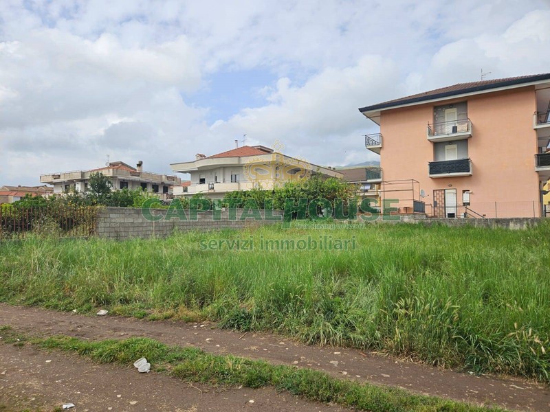 Terreno edificabile in Vendita a Pignataro Maggiore, 35'000€, 664 m²