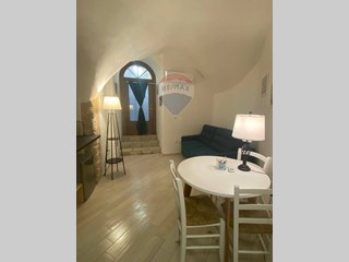 Monolocale in Affitto a Gaeta, 550€, 56 m²