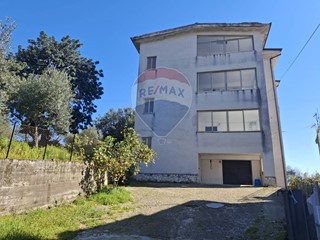 Appartamento in Vendita a Castelforte, 92'000€, 124 m²