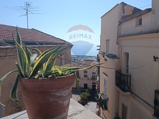 Trilocale in Vendita a Formia, 99'000€, 65 m²