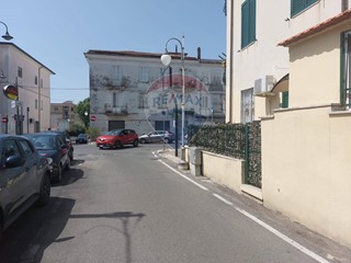 Trilocale in Affitto a Minturno, 1'000€, 65 m²
