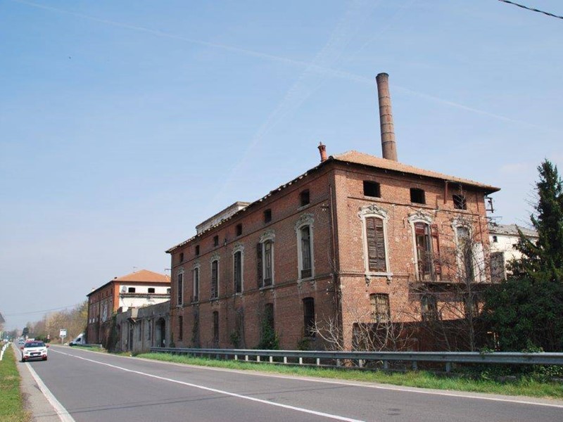 Terreno edificabile in Vendita a Turbigo, 450'000€, 24000 m²