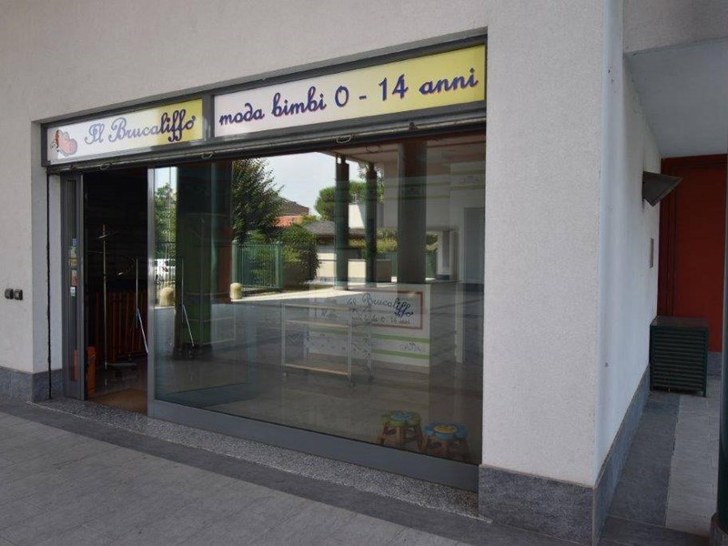 Immobile commerciale in Vendita a Legnano, 120'000€, 50 m²