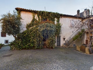 Appartamento in Vendita a Formello, 389'000€, 280 m²