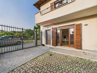 Trilocale in Vendita a Formello, 188'000€, 83 m²