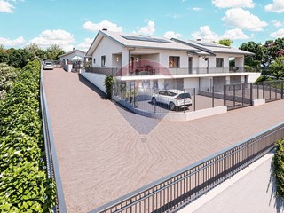 Casa Semi Indipendente in Vendita a Formello, 399'000€, 130 m²