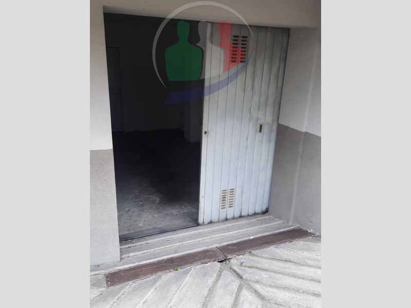 Box in Vendita a Moncalieri, 8'000€, 12 m²
