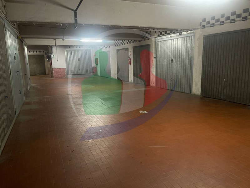 Box in Vendita a Torino, 60'000€, 22 m²