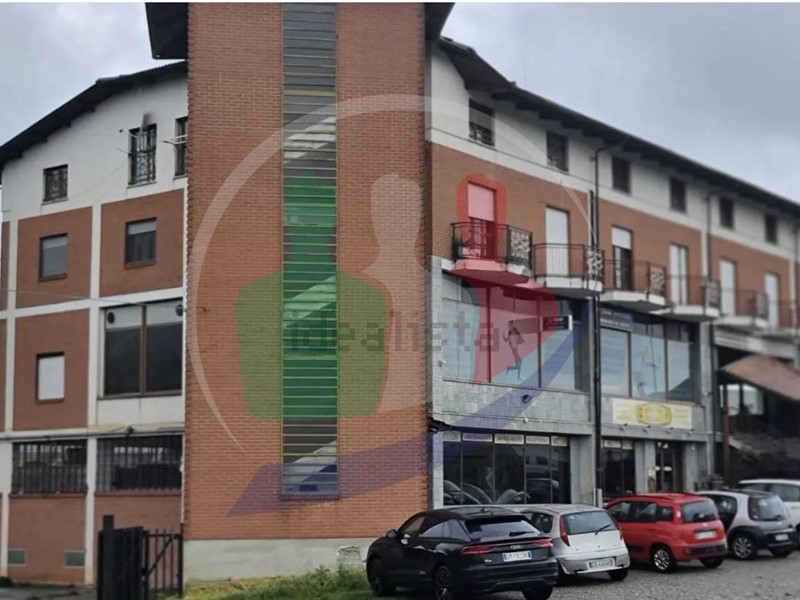 Trilocale in Vendita a San Giusto Canavese, 69'000€, 100 m²
