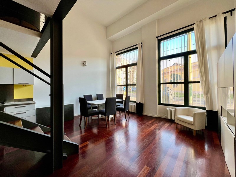 Loft in Affitto a Milano, 1'967€, 71 m²