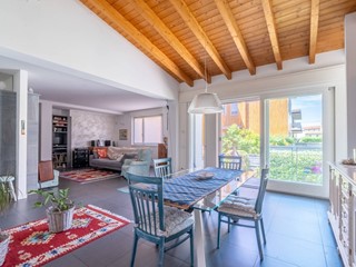 Villa in Vendita a Settimo Milanese, 750'000€, 230 m²