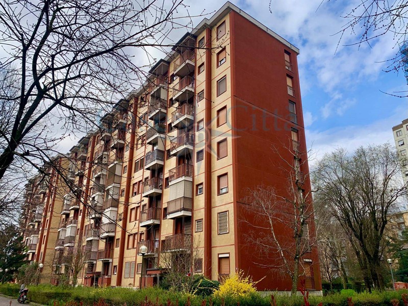 Trilocale in Vendita a Milano, 185'000€, 83 m²