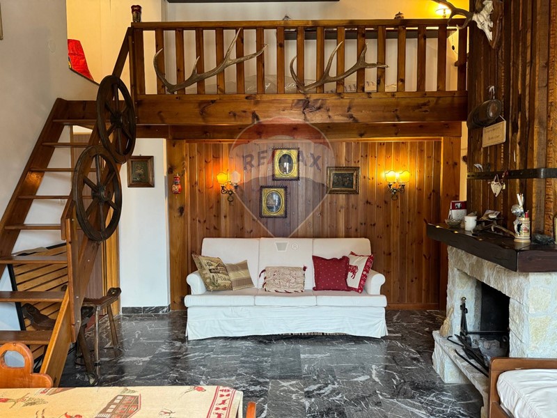 Quadrilocale in Vendita a Villetta Barrea, 120'000€, 83 m²