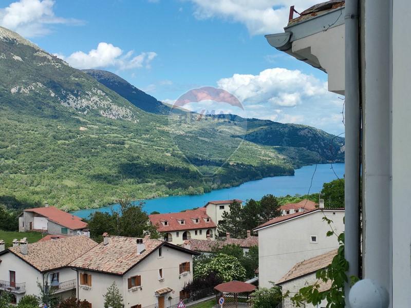 Trilocale in Vendita a Civitella Alfedena, 134'000&euro;, 104 m²