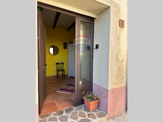 Monolocale in Vendita a Scapoli, 25'000€, 31 m²