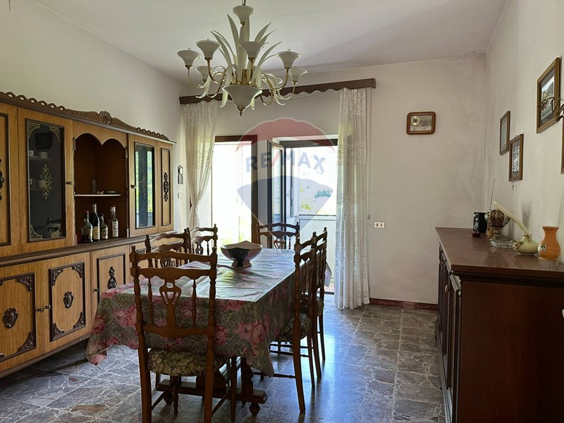Casa Semi Indipendente in Vendita a Colli a Volturno, 43'000€, 72 m²