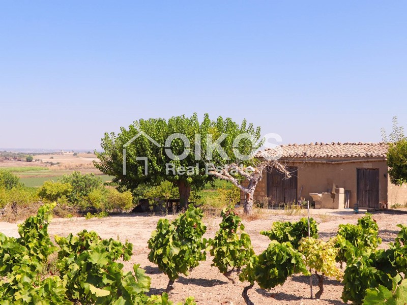 Rustico in Vendita a Noto, 75'000€, 48 m²