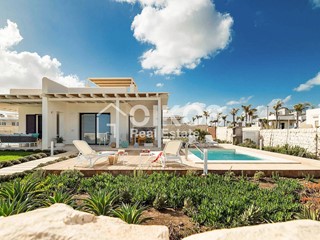 Villa in Vendita a Noto, 1'100'000€, 85 m²