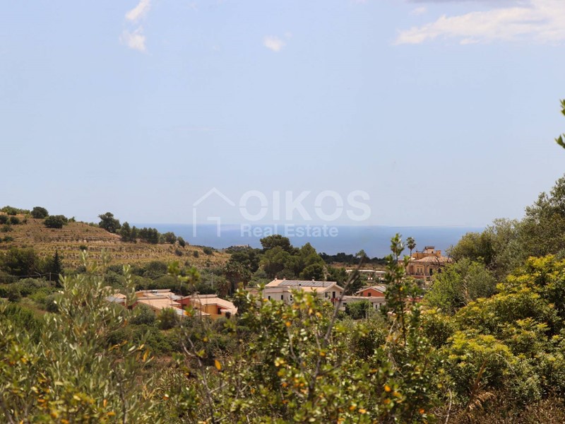 Terreno agricolo in Vendita a Noto, 80'000€, 15000 m²