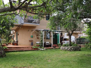 Villa in Vendita a Avola, 150'000€, 148 m²