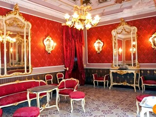 Appartamento in Vendita a Noto, 700 m²