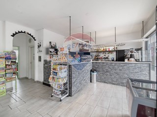 Attività commerciale in Vendita a Vidigulfo, 35'000&euro;, 108 m²