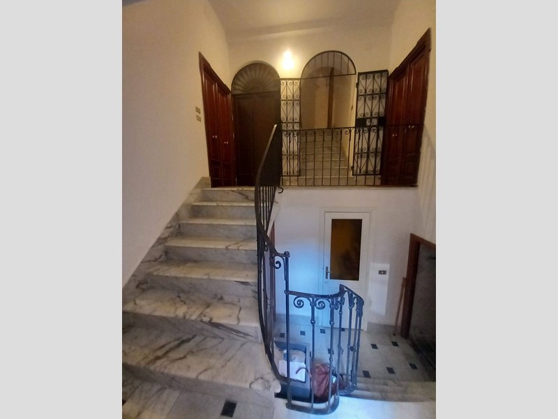 Appartamento in Vendita a Ozieri, 60'000€, 142 m²