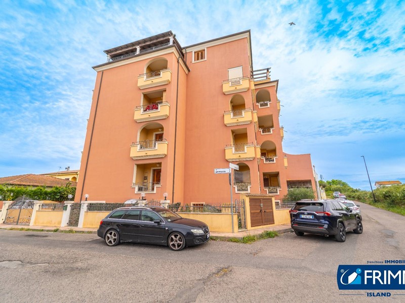 Magazzino in Vendita a Olbia, 87'000€, 52 m²