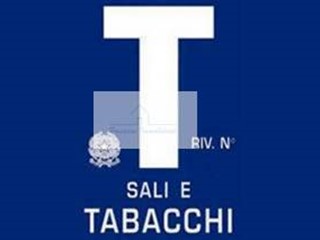 Attività commerciale in Vendita a Alba Adriatica, 45 m²