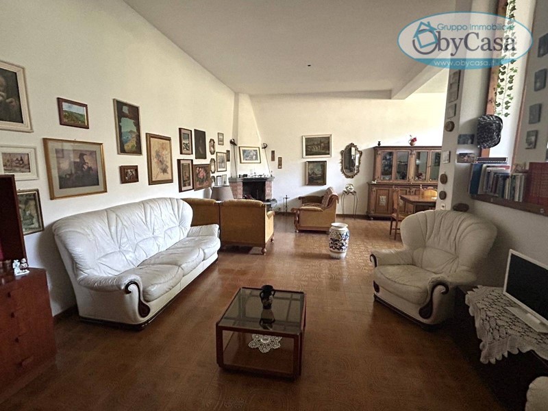 Villetta a schiera in Vendita a Ladispoli, 245'000€, 117 m²