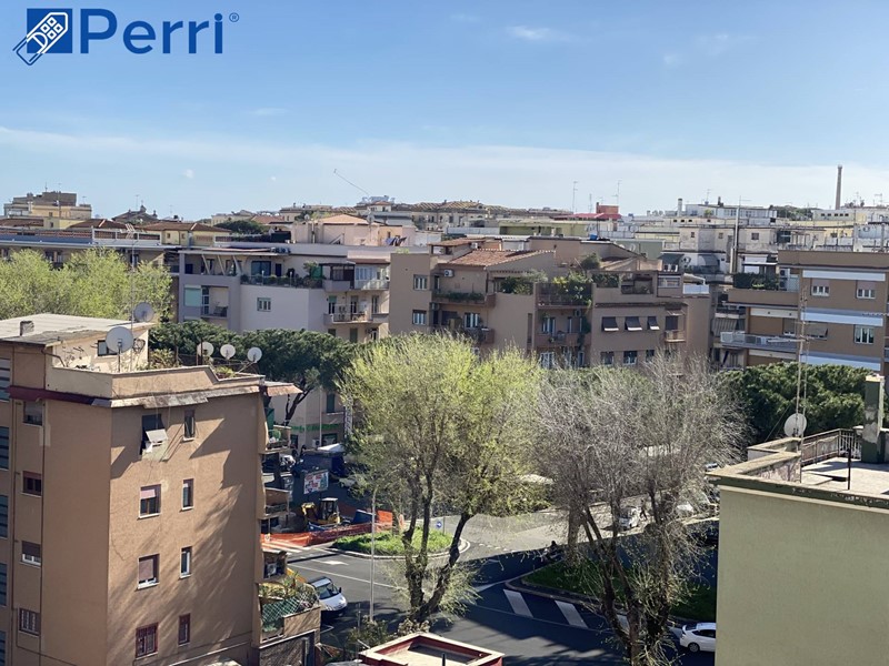 Attico in Vendita a Roma, 190'000€, 37 m²