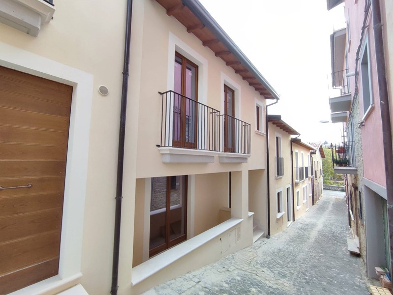 Casa Indipendente in Vendita a L'Aquila, 58'000&euro;, 70 m²