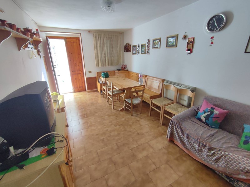 Casa Indipendente in Vendita a L'Aquila, 29'000&euro;, 70 m²