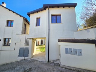 Bilocale in Vendita a L'Aquila, 18'000&euro;, 20 m²