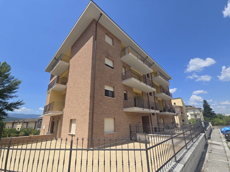 Trilocale in Vendita a L'Aquila, 162'000&euro;, 70 m²