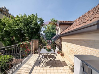 Attico in Vendita a Cinisello Balsamo, 270'000€, 106 m²