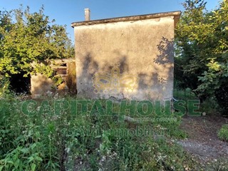 Rustico in Vendita a Striano, 48'000€, 72 m²
