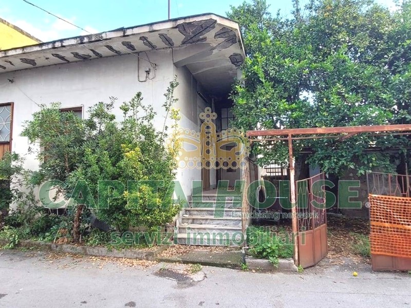 Casa Indipendente in Vendita a Striano, 127'000€, 120 m²