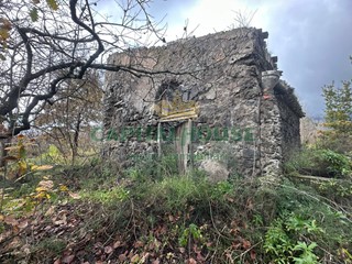 Rustico in Vendita a Terzigno, 57'000€, 80 m²