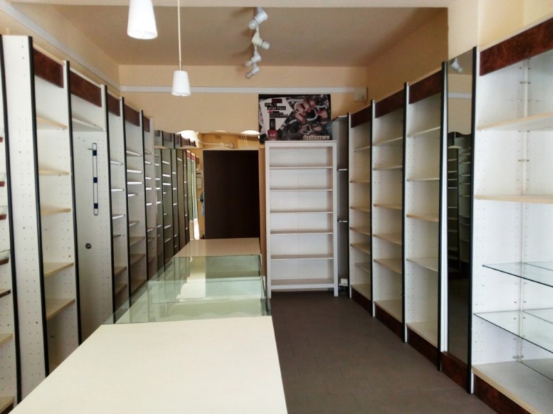 Immobile commerciale in Vendita a Pontassieve, 45'000€, 50 m²