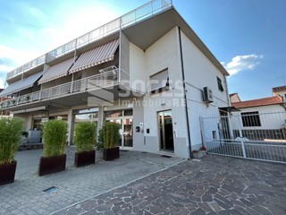 Appartamento in Vendita a Terranuova Bracciolini, 240'000€, 140 m²
