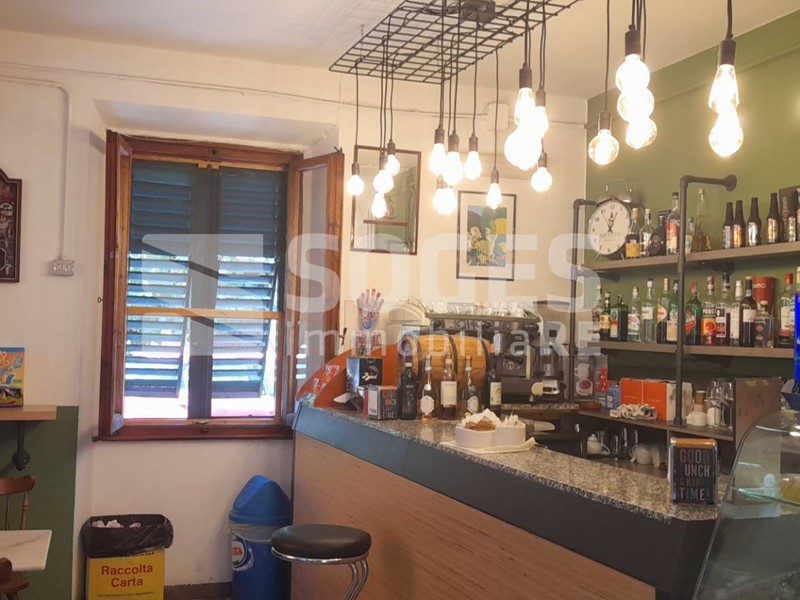 Attività commerciale in Vendita a Pelago, 92'000€, 130 m²
