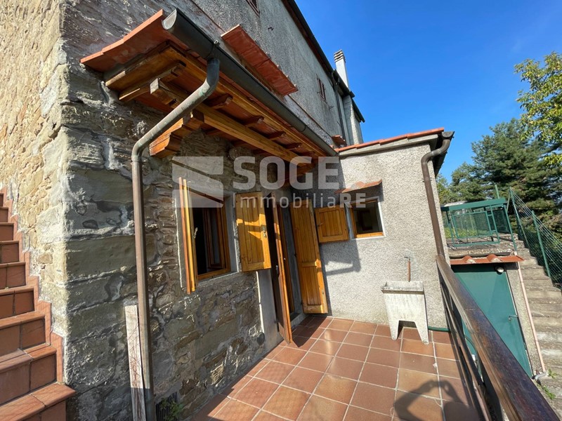 Rustico in Vendita a Rufina, 78'000€, 64 m²