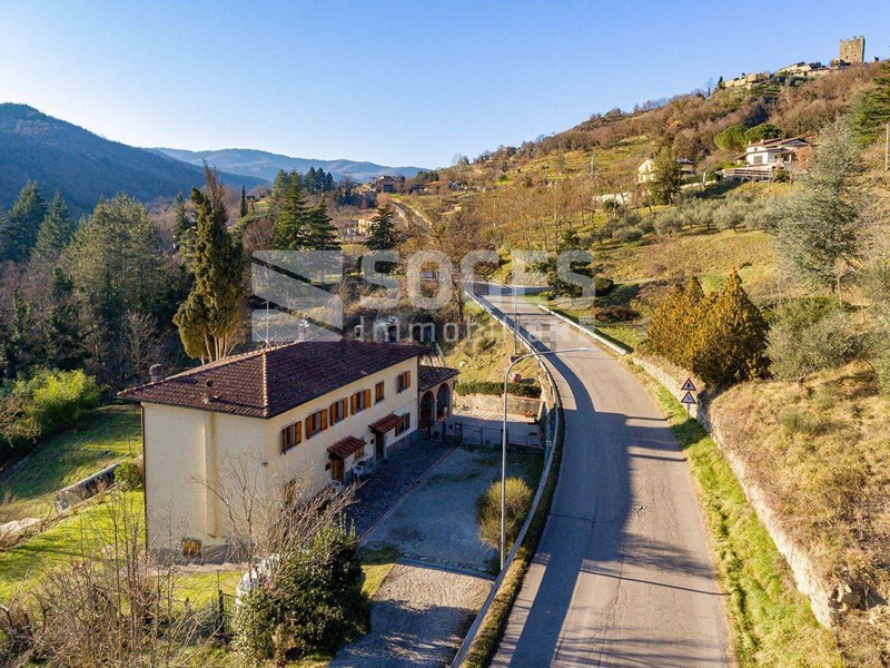 Casa Semi Indipendente in Vendita a Pratovecchio Stia, 95'000€, 130 m²