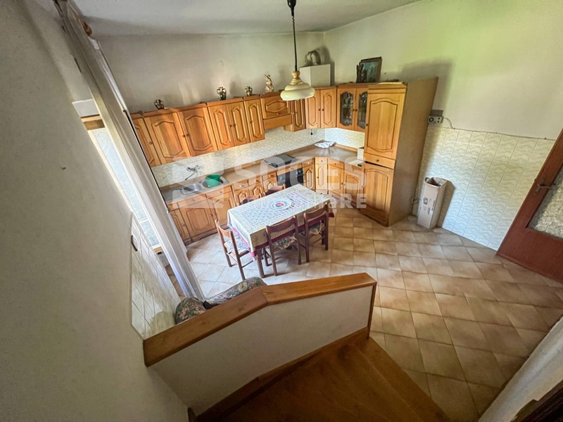 Villetta a schiera in Vendita a San Giovanni Valdarno, 138'000€, 105 m²
