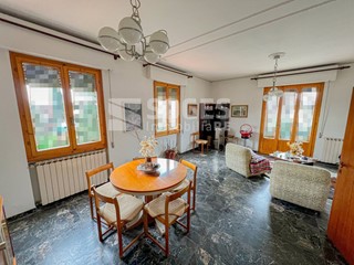 Appartamento in Vendita a Terranuova Bracciolini, 179'000€, 140 m²