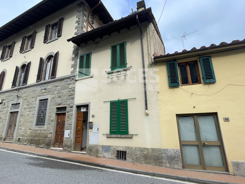 Quadrilocale in Vendita a Reggello, 120'000€, 120 m²
