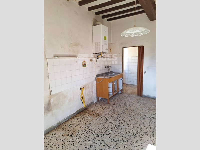 Appartamento in Vendita a Terranuova Bracciolini, 75'000€, 90 m²